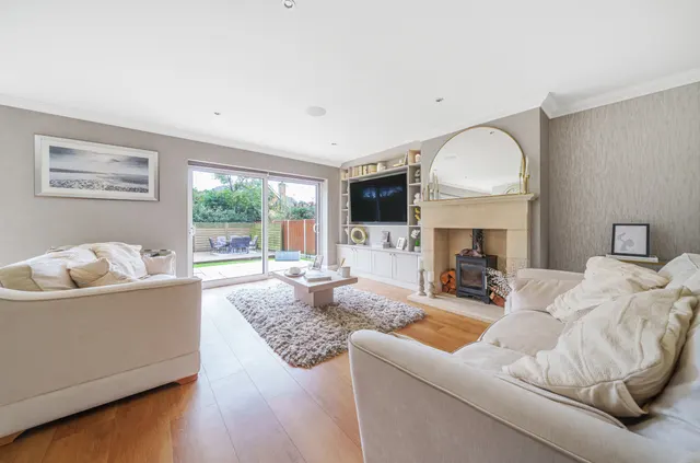 Romsey Road, West Wellow, SO51, photo 3