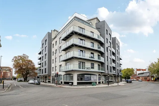 Royal Crescent Road, Royal Crescent Apartments, SO14, photo 1
