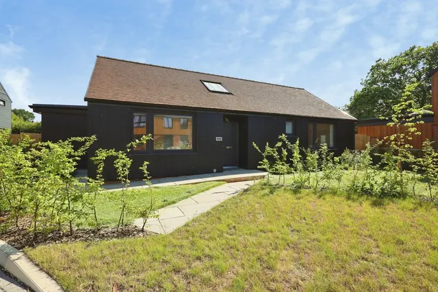 Camberlot Road, Upper Dicker, BN27, photo 1