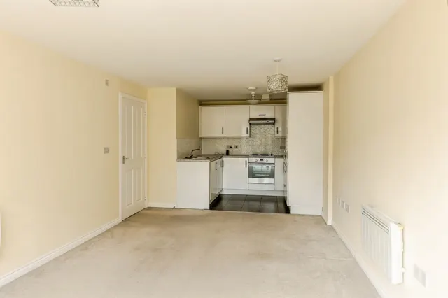 Paxton Drive, Bristol, BS3, photo 3