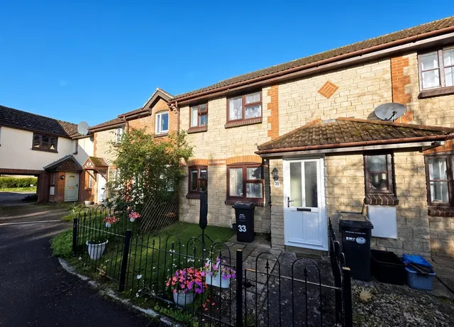 Templecombe, BA8, photo 1