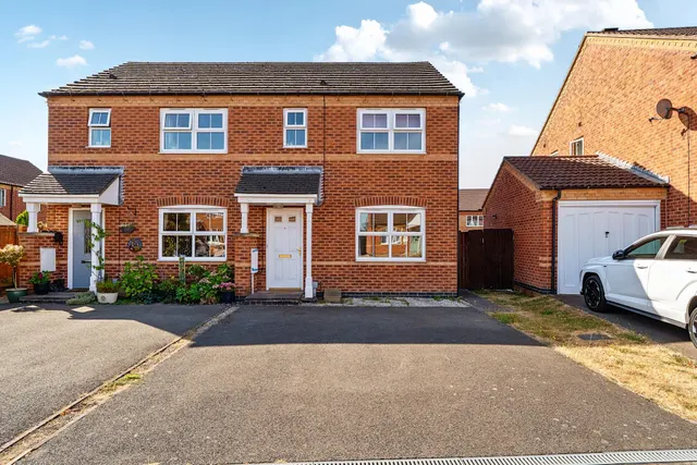 Flinders Way, Cherry Willingham, LN3, photo 1
