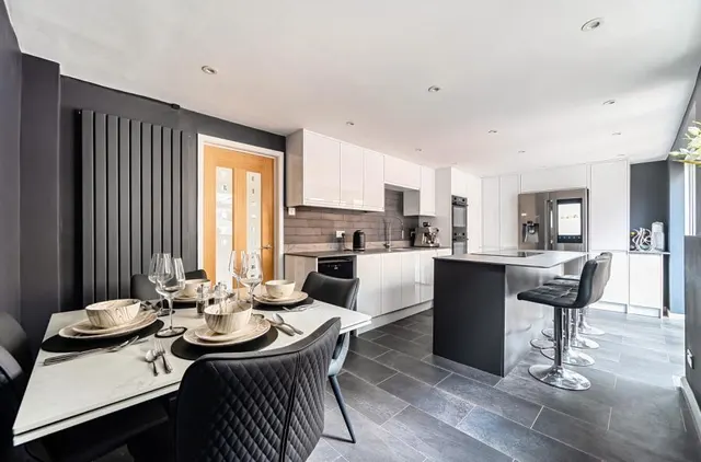 Dundas Close, Bracknell, RG12, photo 2