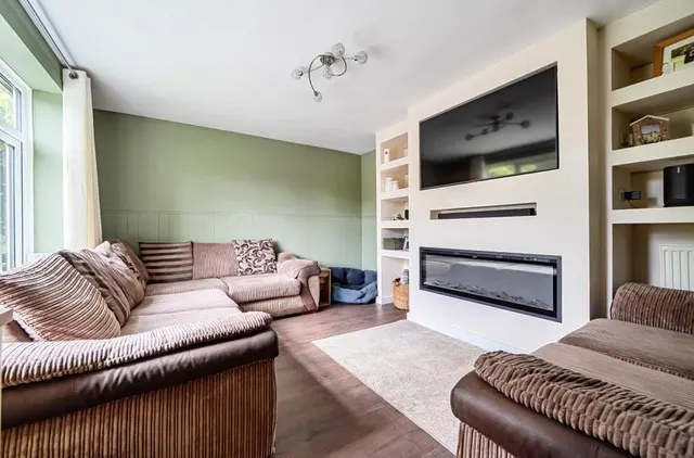 Dundas Close, Bracknell, RG12, photo 3