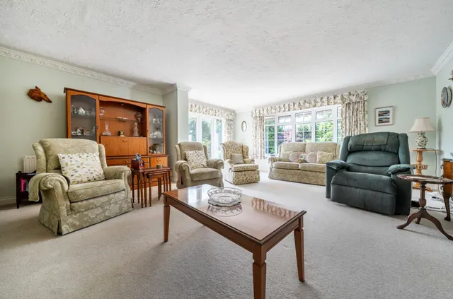 Roundle Avenue, Felpham, PO22, photo 2