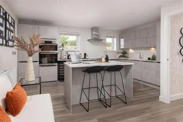 Eastrea Road, Peterborough, PE7, photo 2