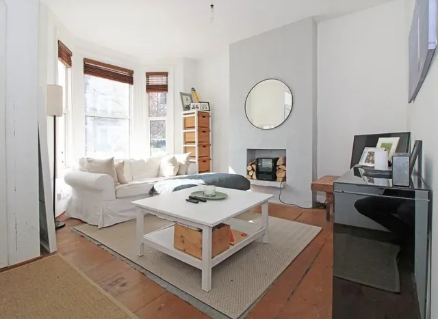 Acton Lane, Acton Lane, W3, photo 1
