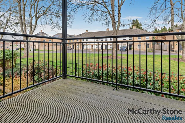 Hart Close, Wilton, SP2, photo 1