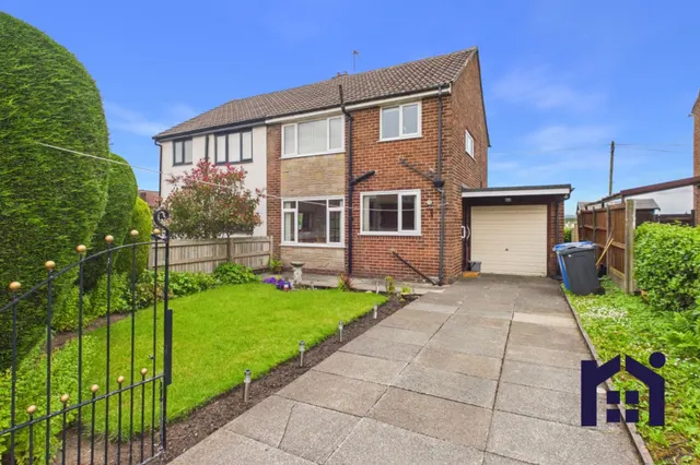 Photo 3 — Rivington Place, Coppull, Chorley, PR7 5DY