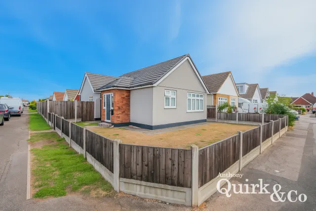 Hawkesbury Road, Canvey Island, SS8, photo 1