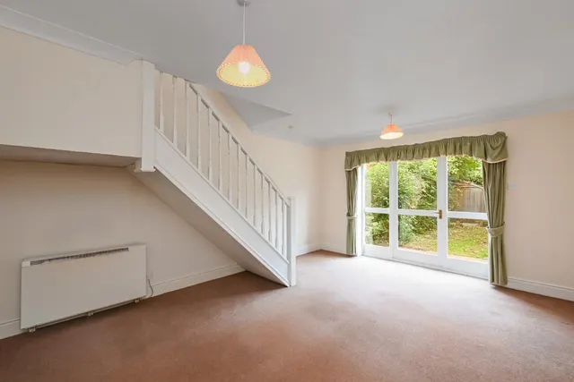 Nicholas Gardens, York, YO10, photo 2