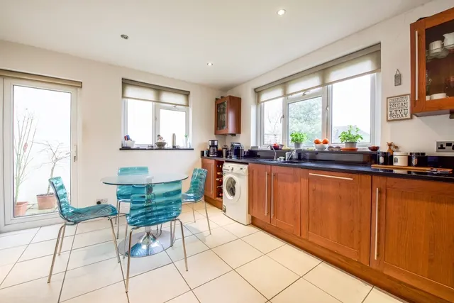 Petersham Road, Richmond, TW10, photo 3