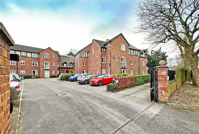 Photo 2 — 290 Park Road, Timperley, Cheshire WA15 6UB