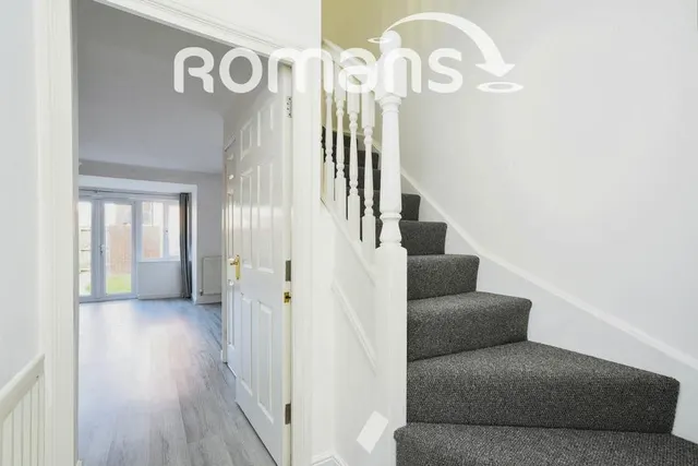 Mariner Road, Swindon, SN25, photo 3