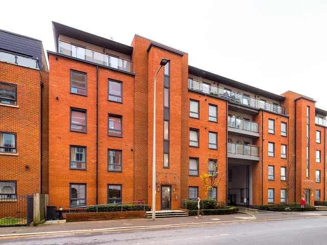 Photo 2 — Friary Court, Tudor Road, Reading, Berkshire, RG1