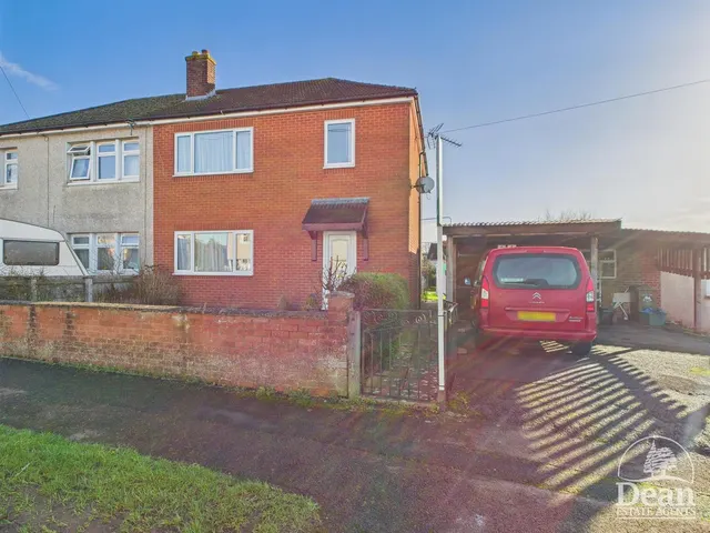 Ridler Road, Lydney, photo 1
