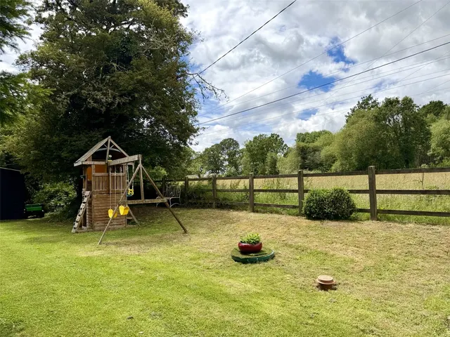 Photo 2 — Spearywell, Mottisfont, Romsey, Hampshire, SO51 0LS