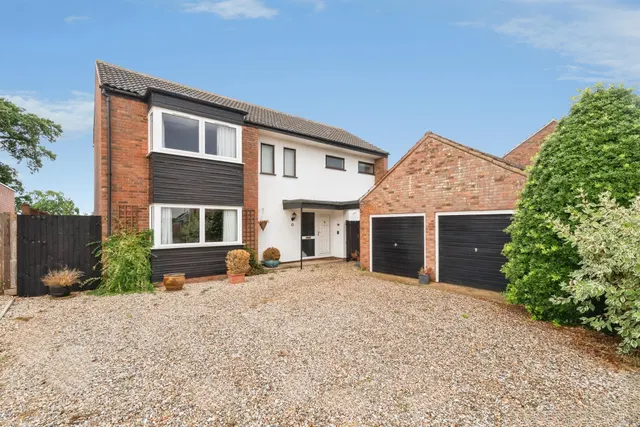 Conference Way, Colkirk, NR21, photo 1