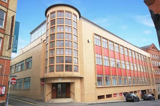 Guildhall Road, Northampton, photo 1