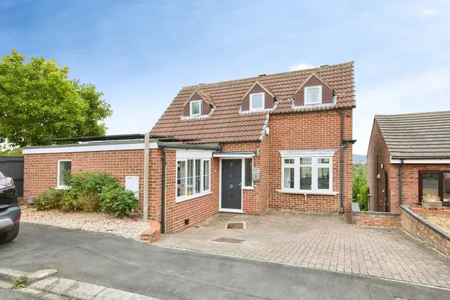 Denton Road, Burton-on-Trent, DE13, photo 1