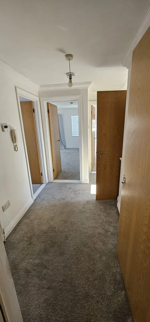 London Road, Portsmouth, PO2, photo 2