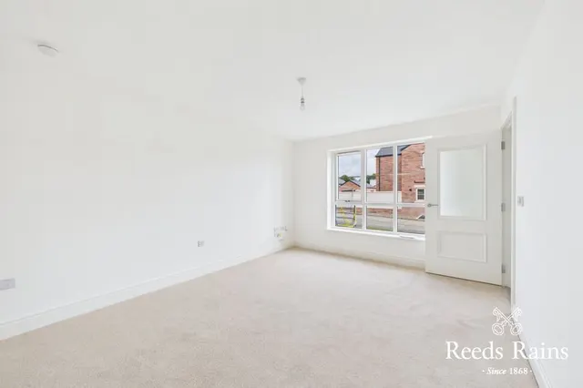 Photo 3 — Belfast Road, Carrickfergus, County Antrim, BT38