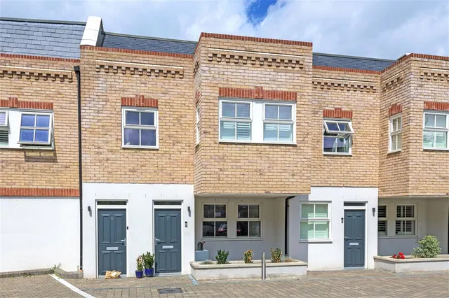 Brookfield Mews, Barnes, SW13, photo 1