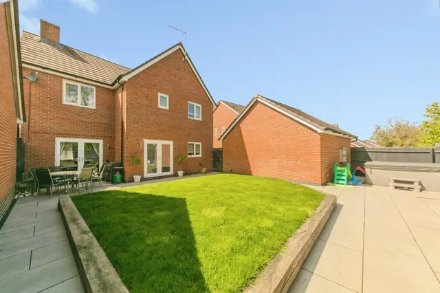 Photo 2 — Sampson Avenue, Bramshall, Uttoxeter