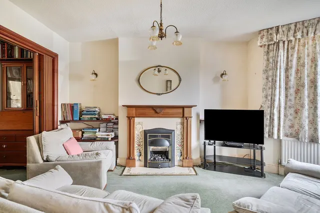 Oakfield Road, Frome, BA11, photo 3