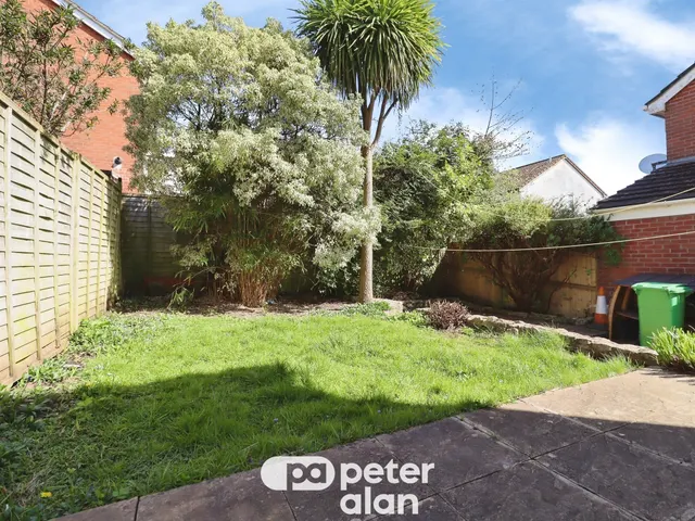 Astoria Close, Cardiff, CF14, photo 3