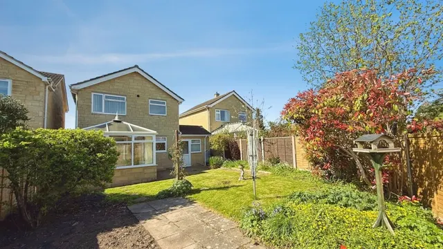 Photo 2 — Hollis Way, Southwick