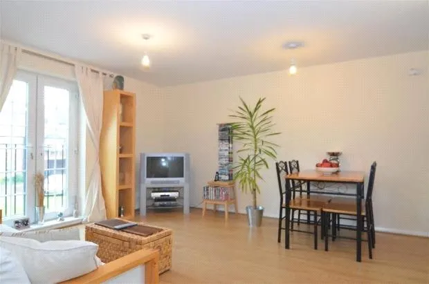 Willow Road, Barrow upon Soar, LE12, photo 2
