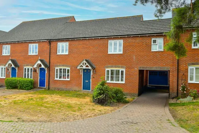 Cox's Gardens, Bishop's Stortford, CM23, photo 1