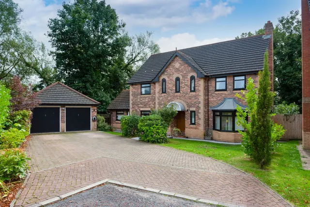 Fulwood, PR2, photo 2
