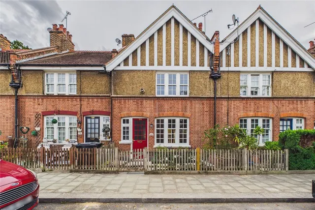 Rosendale Road, London, SE24, photo 1