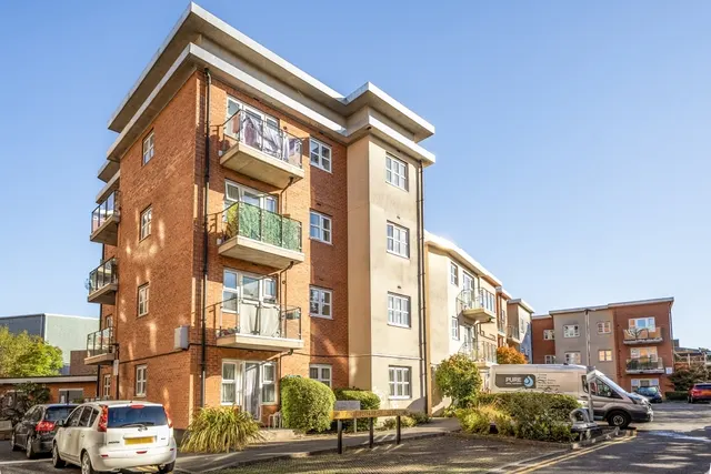 Stanley Road, Harrow, HA2, photo 1