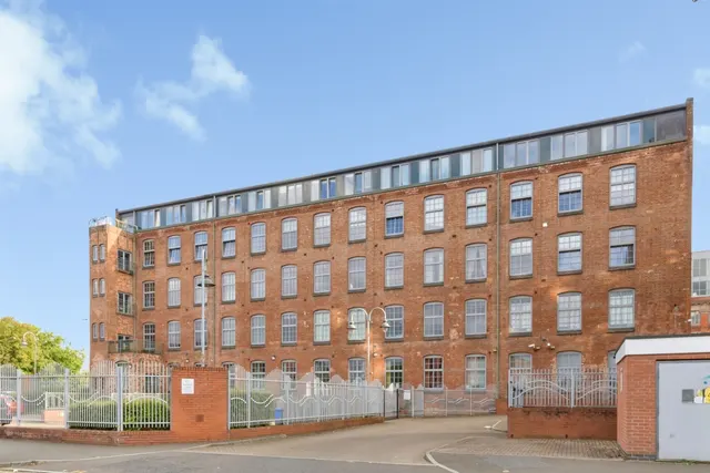 Junior Street, Leicester, photo 1