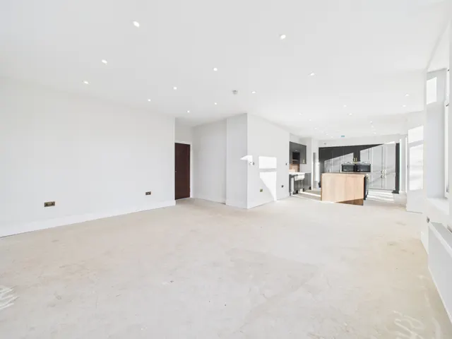 Lanark Road, Carluke, ML8, photo 3
