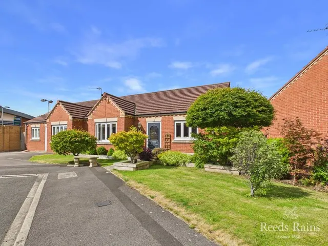 Harvington Chase, Coulby Newham, Middlesbrough, TS8, photo 1
