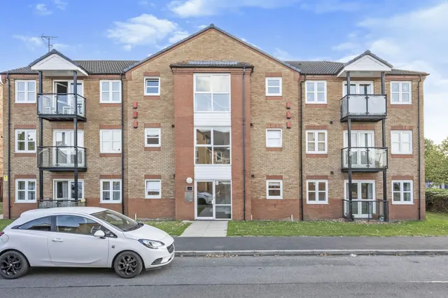 Fewston Way, Lakeside, Doncaster, photo 1