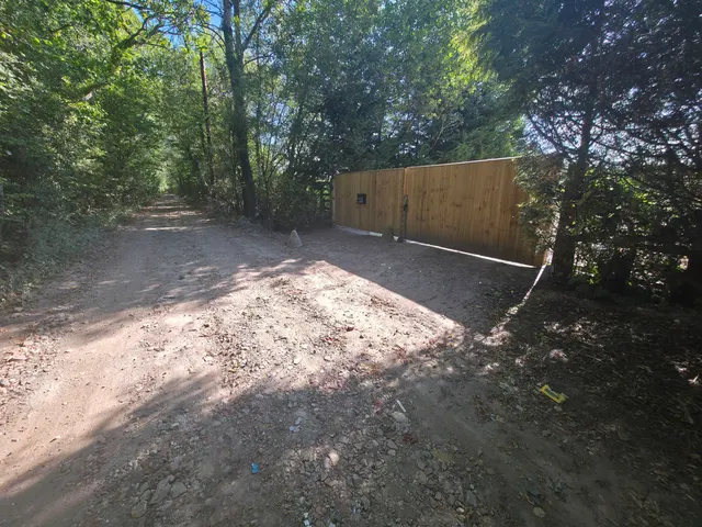 Photo 2 — Victoria Fields, Clay Lane, Newchapel, Lingfield, Surrey, RH7 6HX