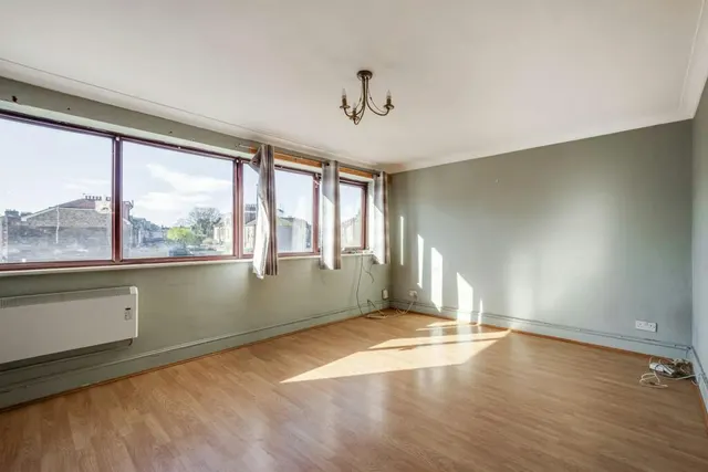 Photo 3 — Beckenham Road, Beckenham, BR3