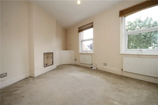 Winfrith Roads, London, SW18, photo 2