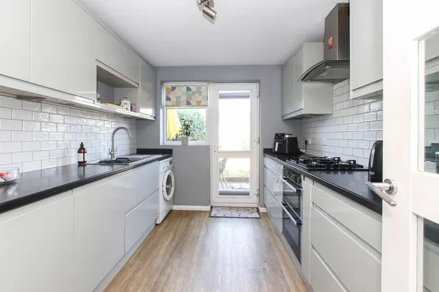 Mulberry Close, Tring, HP23, photo 3