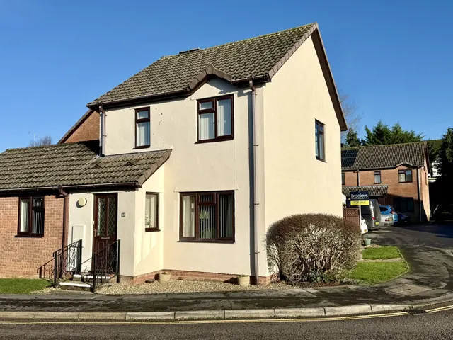 Fairfield Gardens, Honiton, Devon, EX14