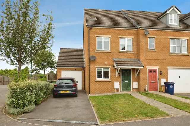 Kel Dennis Close, Eston, Middlesbrough, photo 1