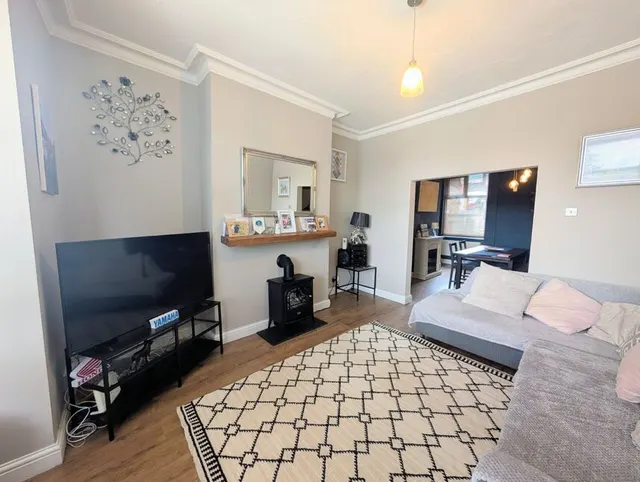 Park Road, Stoke-on-Trent, Staffordshire, ST6, photo 1