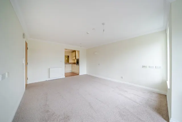 Valley Drive, Ilkley, LS29, photo 3