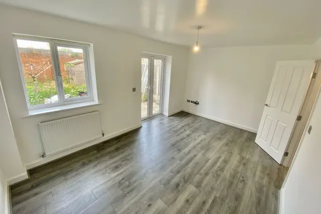 Carmody Close, Manchester, M40, photo 3