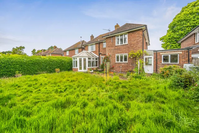 Beacon Square, Emsworth, PO10, photo 1